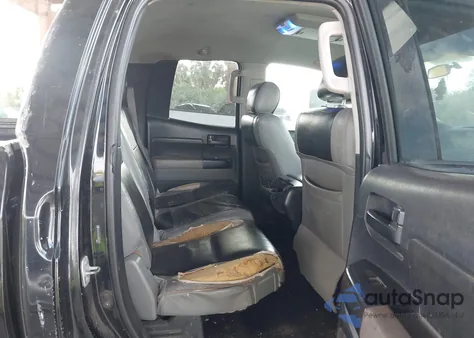 2007 Toyota Tundra Sr5 4.7L V8 z USA, uszkodzony, nr VIN 5TFRT54147X013379